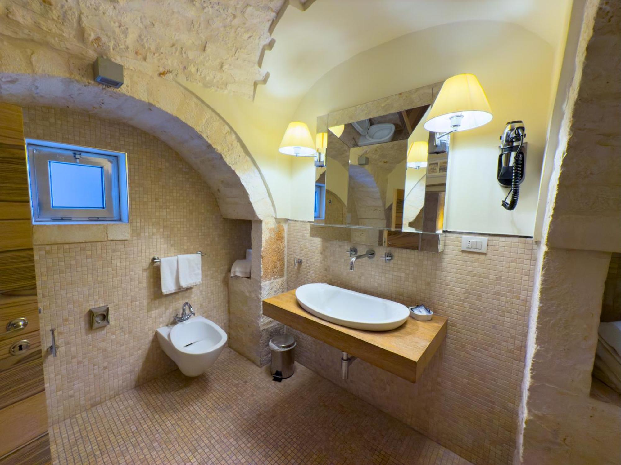 מלון טורי Relais Il Santissimo מראה חיצוני תמונה